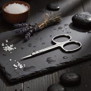 Najlepsze nożyczki do skórek o ostrym ostrzu, 9,5 cm: precyzyjne cięcie dla idealnego pedicure**