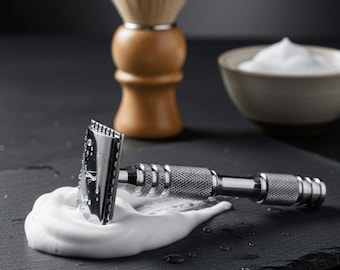 Conquer Shaving Mountains with the Sword Edge DE safety razor - "Breeze" (Also available with 2 in 1 OC+CC head base plate)