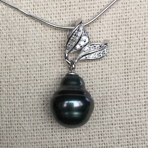 Tahitian Black Pearl Pendant