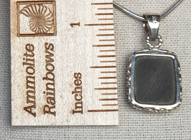 Ammolite Pendant