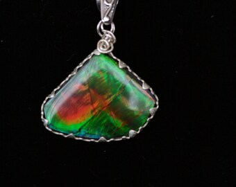 Ammolite Pendant with Lace Bezel