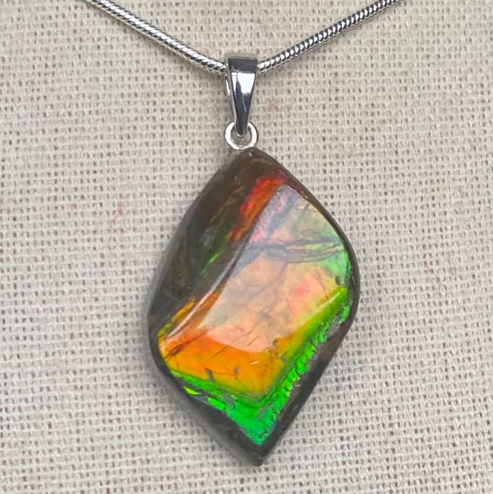 Ammolite Pendant Curvy Gem Please Read Description