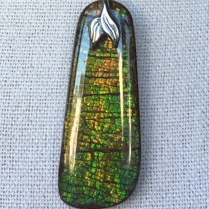 Ammolite Pendant