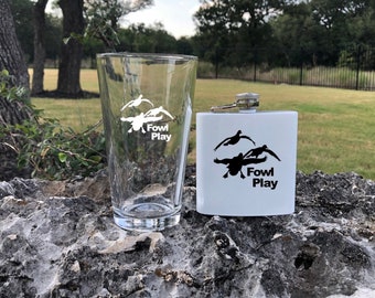 Sportsman Super Combo: Set includes both the &#39;Fowl Play&#39; Glass and Flask. (Best Value)
