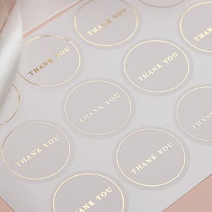 Thank You folierte Aufkleber. Echte Goldfolie, Roségold oder Silberdruck Thank You Hochzeitsetiketten, gedruckt auf halbtransparenten Aufklebern