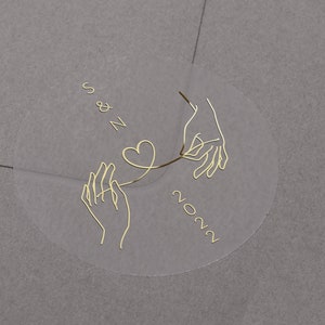 Adesivi in lamina d'oro per bomboniere. Adesivi personalizzati con cuore.