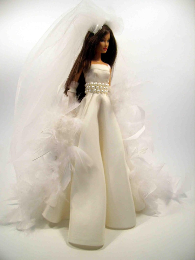 W3-12 Off-white Wedding Gown for Barbie, Silkstone, Fashion Royalty, Poppy Parker, Nu Face