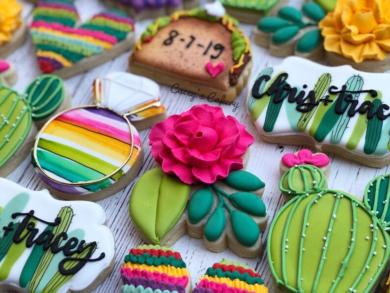 Circle Floral Cookie Cutter image 4