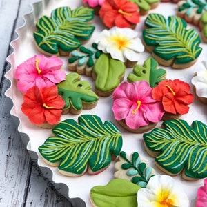 Circle Floral Cookie Cutter image 9
