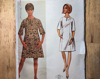 Size 12 Bust 32 Butterick Pattern 4270 Women's One-Piece Dress with Princess Seaming and Elbow Length Belled Sleeves