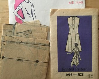 Vintage 1970's mail order pattern 4993 summer dress with zipper and decorative front panel, 3 sleeve lengths Size 12 Bust 34"
