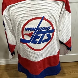 Winnipeg Jets Vintage 1993 Crewneck Grey