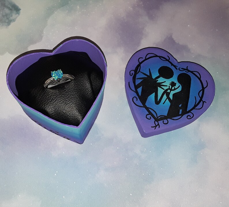 nightmare before christmas engagement ring box