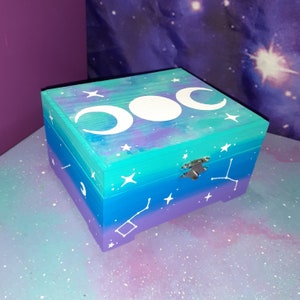 jewelry box astrology moon galaxy / kawaii goth triple sign horoscope / witch altar cosmic stars space wood trinket tarot stash storage