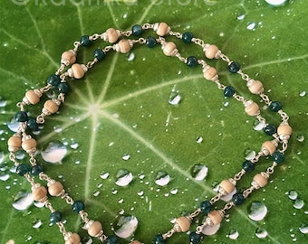 Tulsi con semi prezioso smeraldo e collana catena d'argento - piccolo o grande