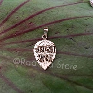 Silber Sanskrit Jaya Shri Radha Tulsi Blatt Anhänger
