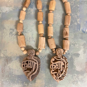 Krishna Peacock Feather - Krishna Peacock Manjari - Tulsi ketting