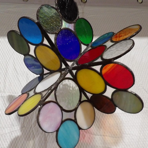 Stained Glass Multicolor Circles Spinner