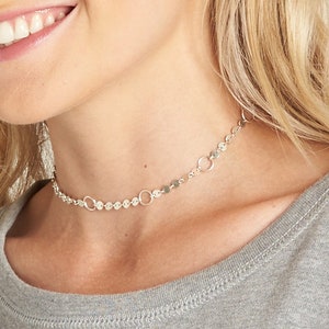 silver coin circle choker / silver disc open circle choker / sequin choker necklace / dainty silver necklace / silver layering necklace