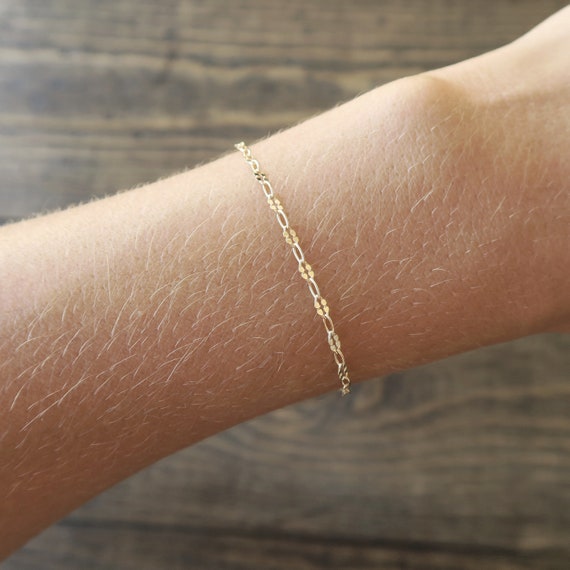 dainty gold bracelet / gold chain bracelet / gold bracelet / delicate  bracelet / bridesmaid bracelet / thin gold bracelet / gifts for her