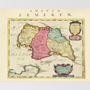 Puede incluir: Un mapa antiguo de la isla de Femeren, con el texto "INSVLA FEMEREN" en la parte superior. El mapa está dividido en secciones coloridas, incluyendo rosa, amarillo y verde, con el Mar Báltico etiquetado. El mapa incluye el texto "MP RIS" y "BALTILI CI".