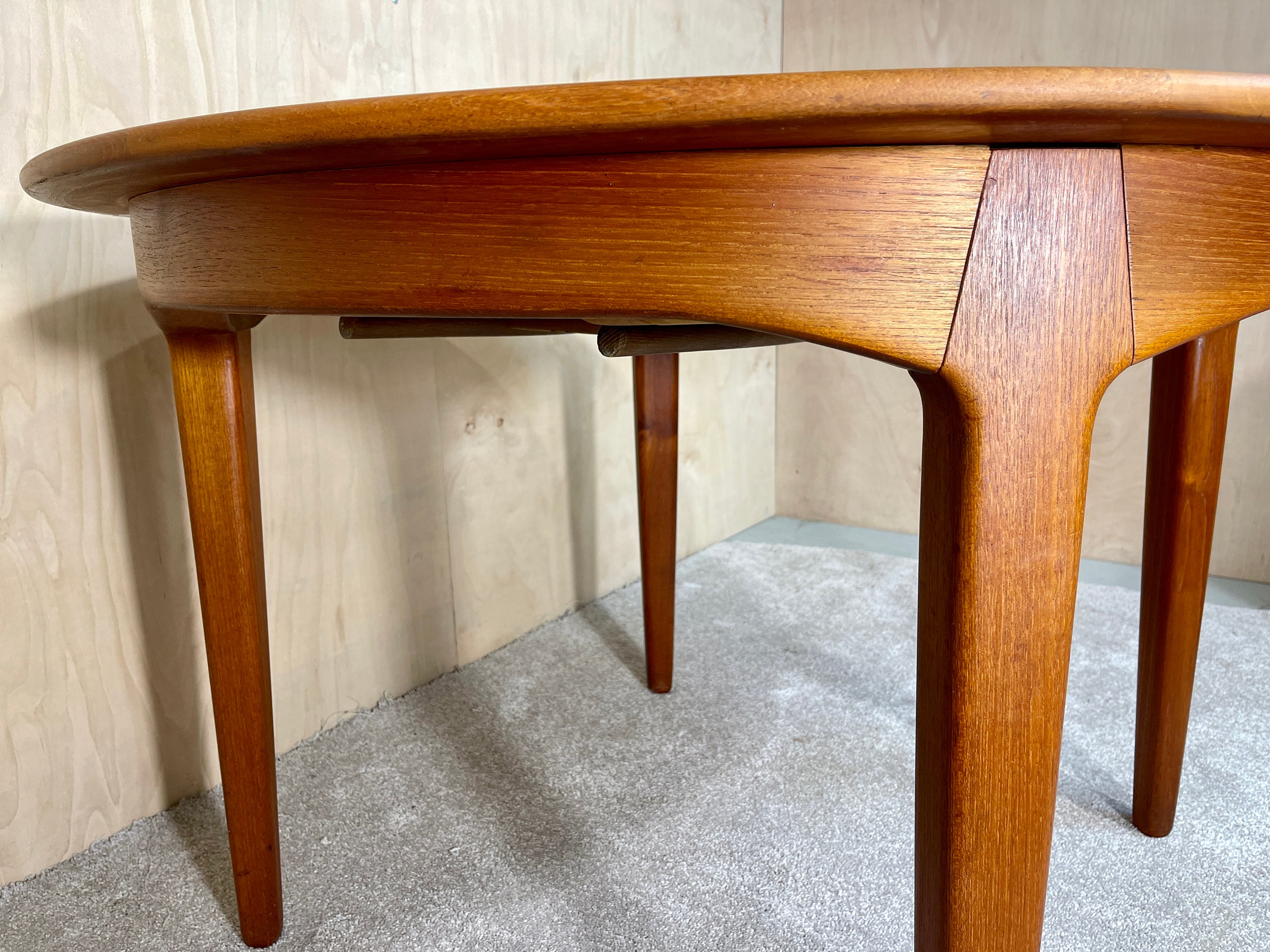Mid-century Teak Dining Table 