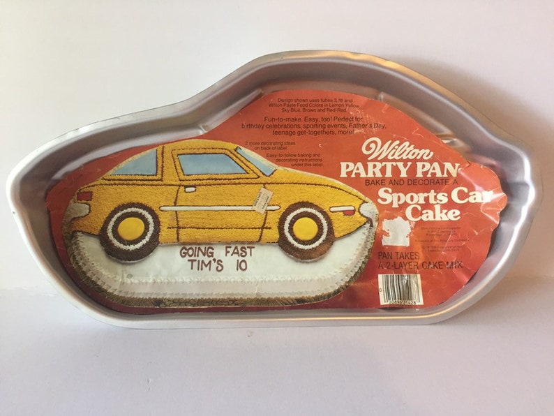 Vintage 1979 Wilton Party Pan Sports Car Aluminum Cake Pan Baking Dish Birthday Parties Celebrations Decorating 502-1948 Taxi Racing