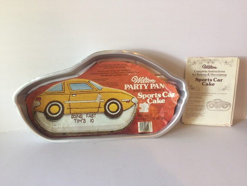 Vintage 1979 Wilton Party Pan Sports Car Aluminum Cake Pan Baking Dish Birthday Parties Celebrations Decorating 502-1948 Taxi Racing