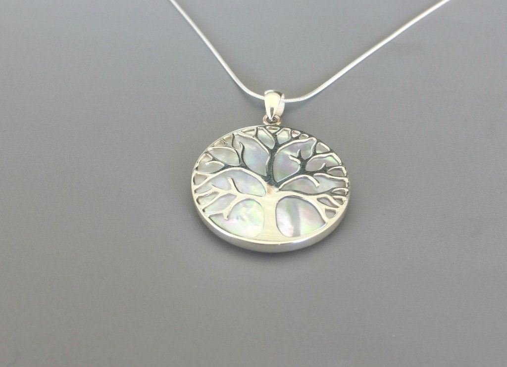 Mother of Pearl Necklace Silver Tree of 