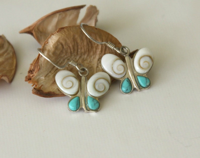 Silver Pendant Necklace Butterfly jewelry Howlite Silver earrings