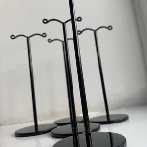 Set of 5 Black Metal Earring Stands