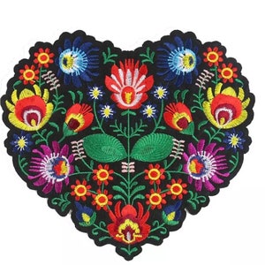 BIG Flower Heart Iron on Patch | Embroidery Flower Patch | Heart Patch Retro Pattern Iron on Appliqué