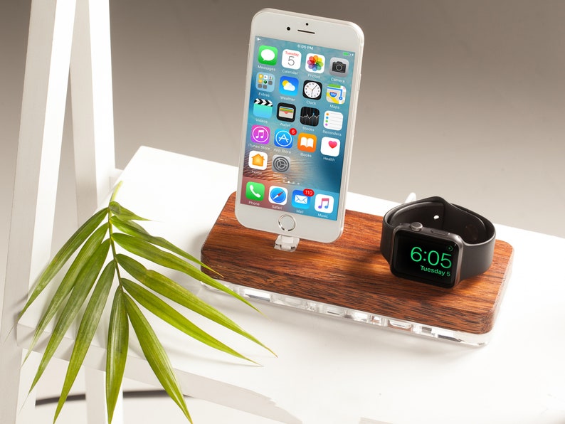 apple watch 5 dock