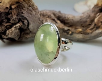 Prehnite Sterling Silver Ring, Green Gemstone Cabochon, Boho Statement Ring, Natural Stone Jewelry