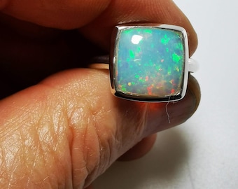 Opal Ring in 925 Silber gefasst