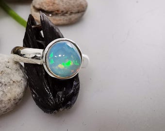 Opal Ring in 925 Silber gefasst