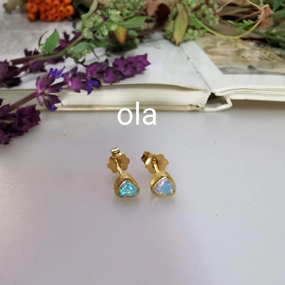 Silberohrstecker mit Edelopal (vergoldet)