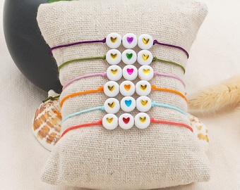 Bracelet enfant petit coeur - bracelet d'amitié cordon réglable - 6 couleurs coeur central au choix - bijoux enfant - cadeau petite fille