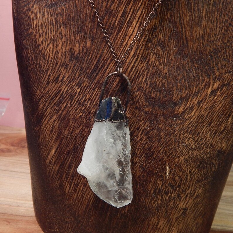 38.8 Gram 100/% Natural Gemstone Crystal Rough Quartz Copper pendant Medium jewellery Design Quartz Copper Pendant Medium QCPM-8