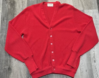 VTG Lord Jeff JEFFLINKS Red Orlon Acrylic 80s Magenta/Ruby Pink Cardigan Sweater