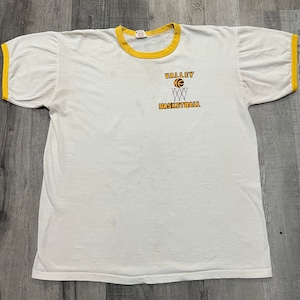 VTG 1970s Russell Athletic VALLEY Basketball White/Yellow Varsity USA Ringer Tee