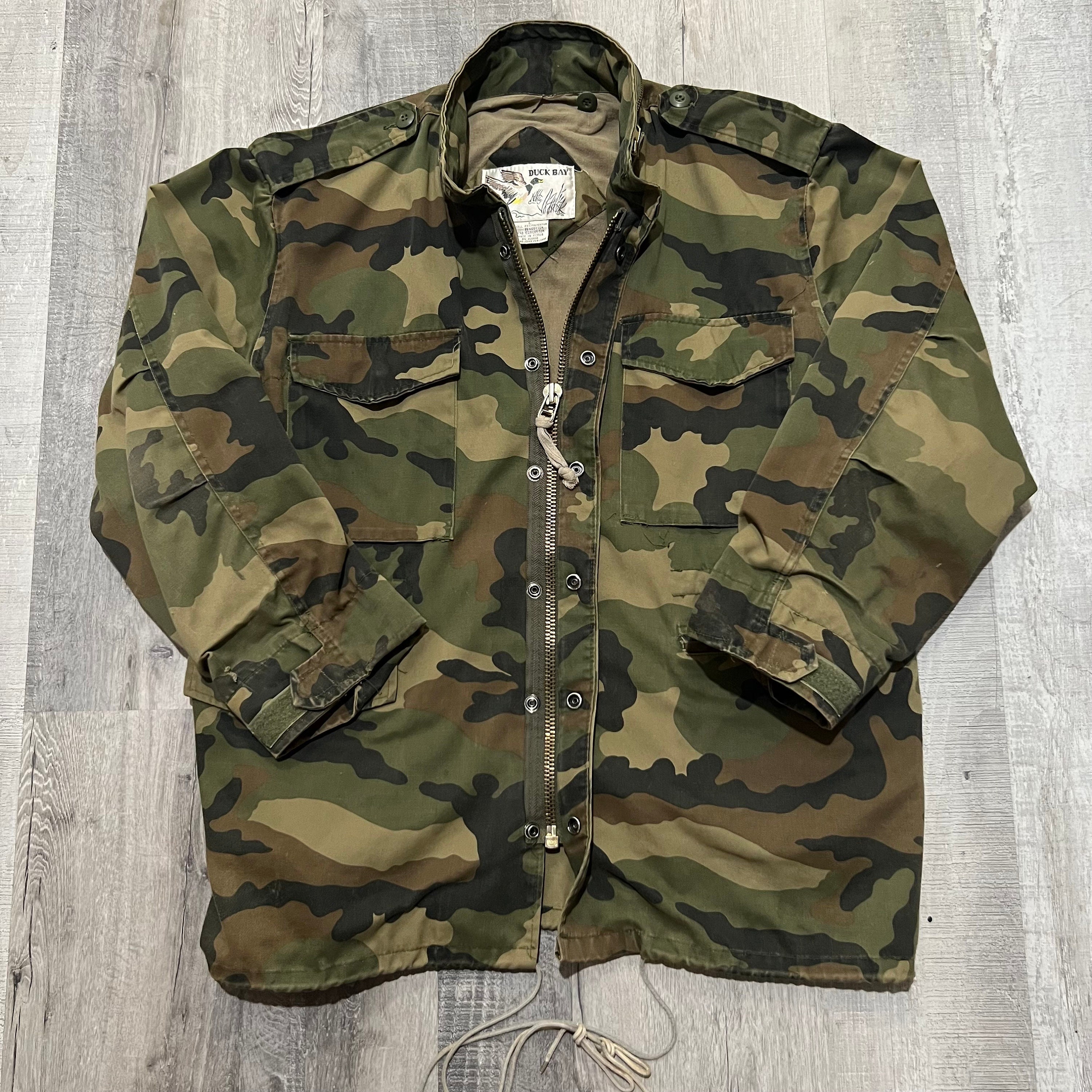 Vintage 80s Duck Bay Camo Hunting Military Heavy Field Hunter