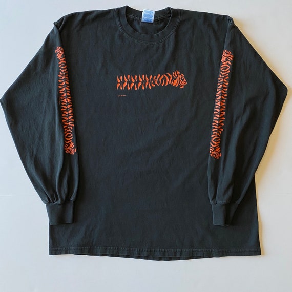 Vintage Jim Morris Long Sleeve Tiger King William