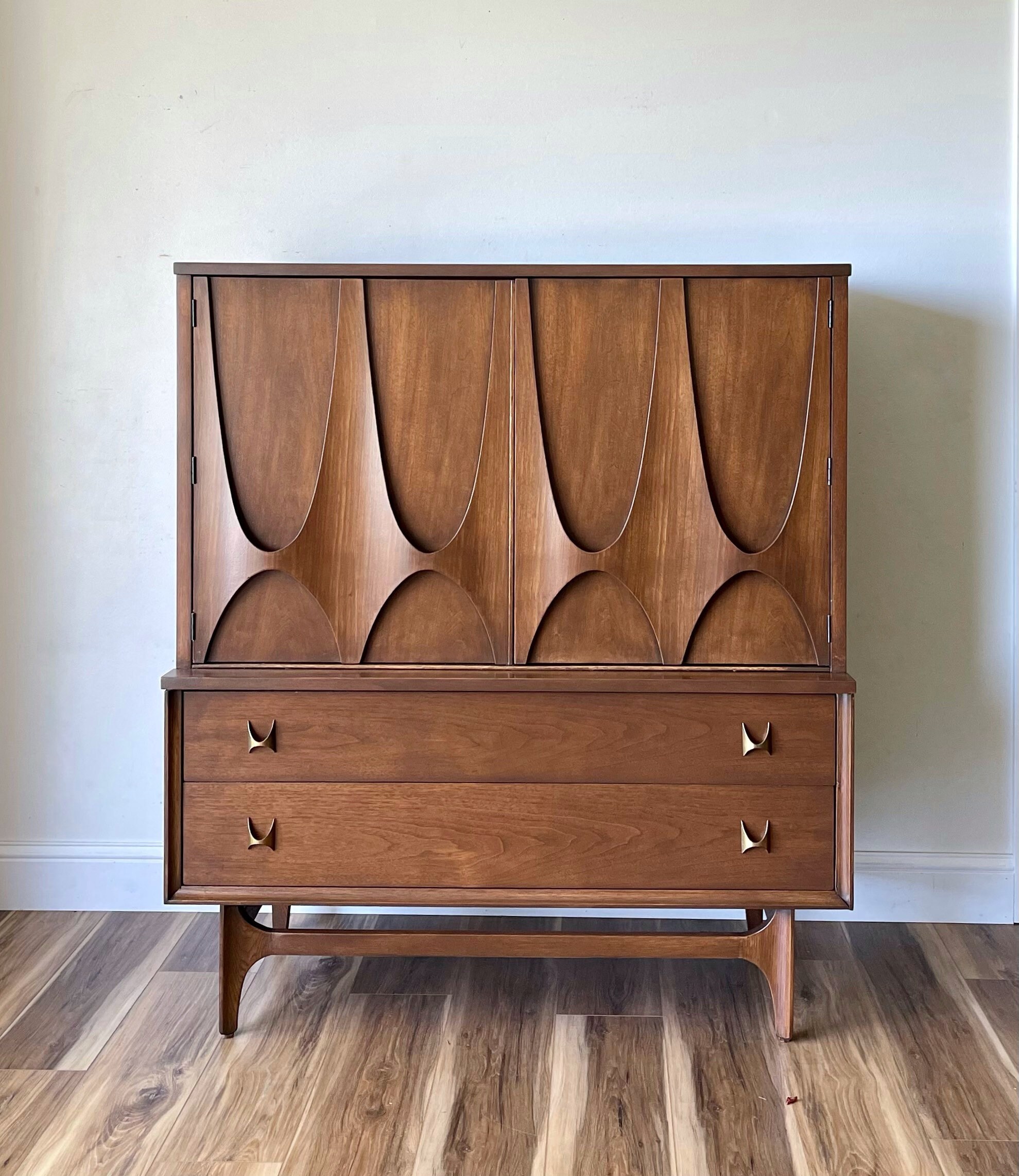 Broyhill Brasilia Gentlemans Chest Mid Century Modern Dresser
