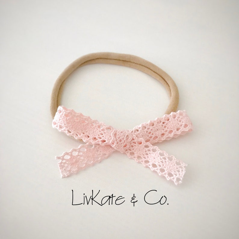 Ivory Handtied Bow InfantToddler Nylon Headbands Baby girl Pink Crochet Lace Dainty Bow Headband Fabric hair bowsClips