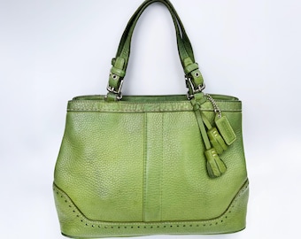PROJECTTAS (Lees dit voordat u koopt) Moet gerestaureerd worden, Vintage Coach Hamptons 5055 Tassel Satchel Appelgroen generfd leer
