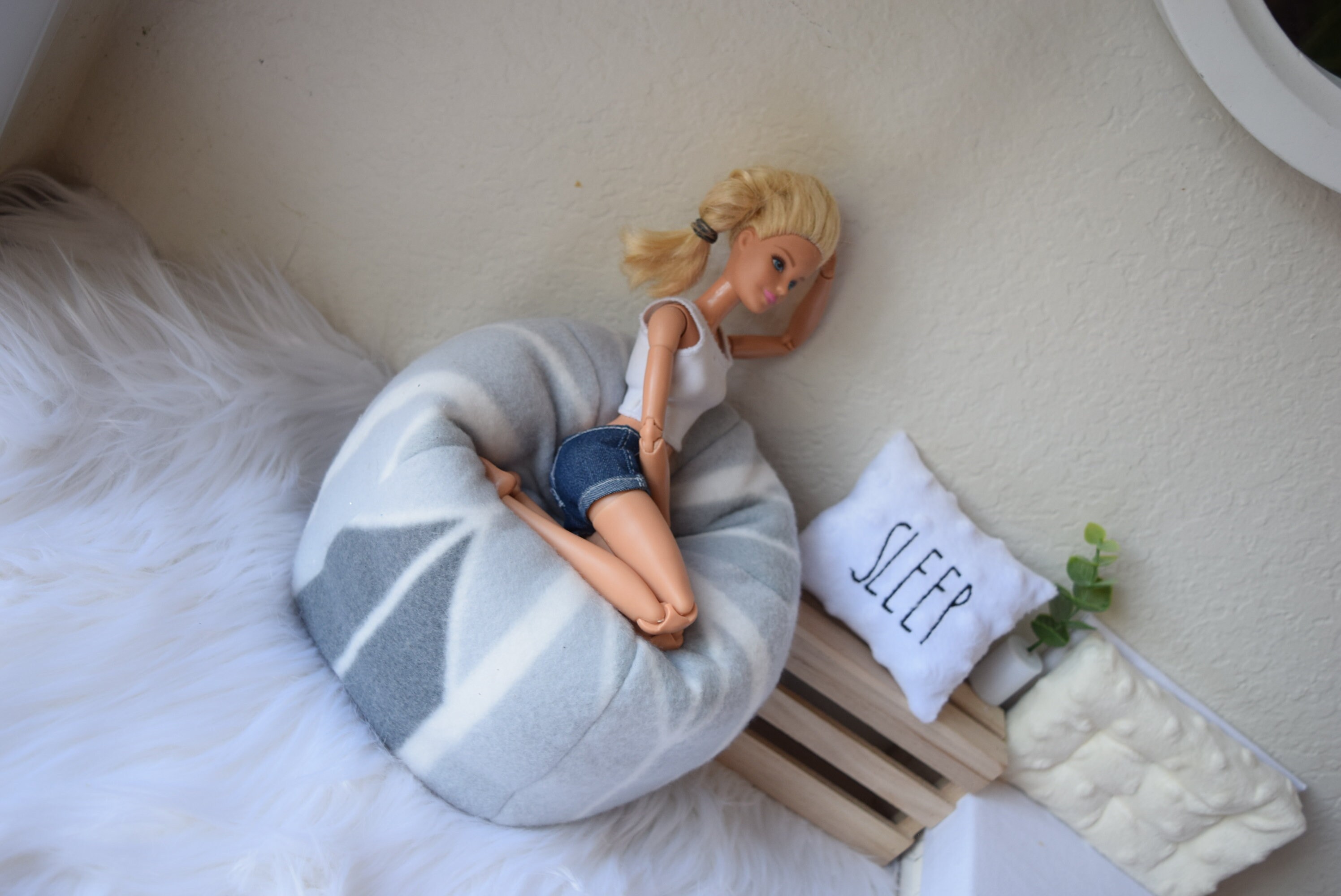 Barbie Bean bag chair/doll modern chair/barbie pillow/doll Etsy