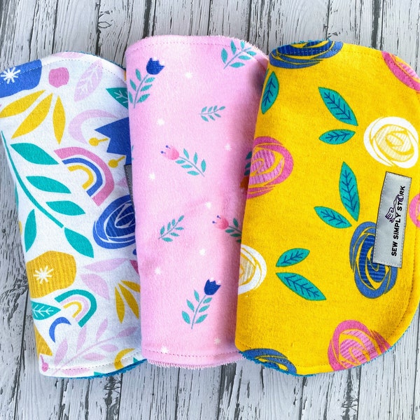 Floral Burp Cloths | Flower Baby Shower | Floral Baby Nursery | Baby Girl Gift | Baby Girl Burp Cloth | Baby Burp Rag Set | Gift for Newborn