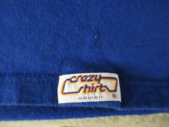 Vtg. 90s MAUI Hawaii "Crazy Shirt" Souvenir T-Shi… - image 3