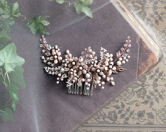 Rose gold flower wedding hair comb, Pearl and crystal wedding hair comb, Beaded floral hair piece, Rose pearl headpiece for bride
